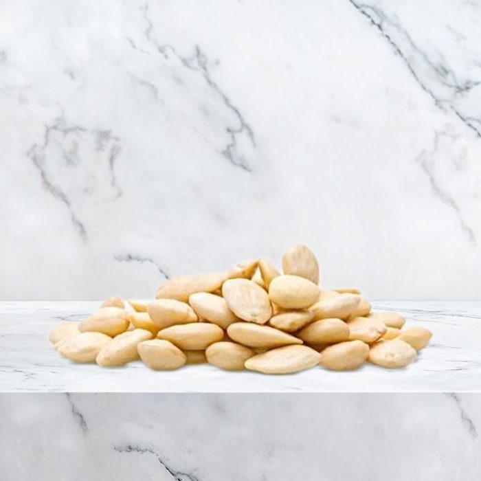 nuts_raw_almonds_marcona_1kg_from_spain