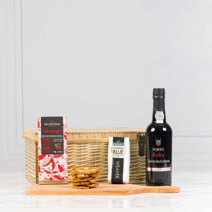 perfect_blue_cheese_and_port_hamper
