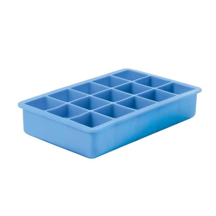 classic_ice_cube_tray_-_cornflower_blue