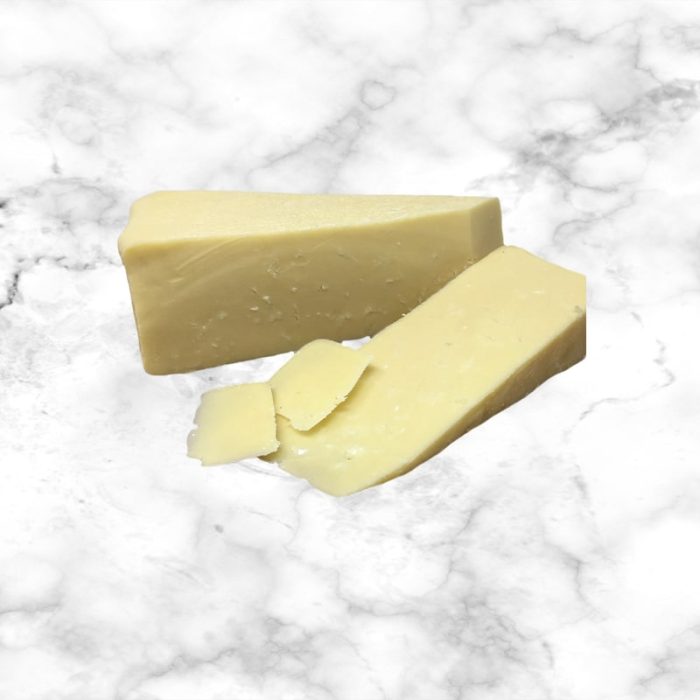 wookey_hole_traditional_cheddar,_cave_aged,_cows_milk,_200g