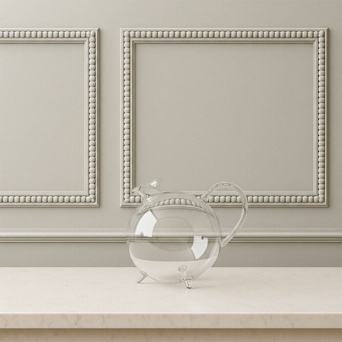 paola_c_blown_glass_piggy_decanter