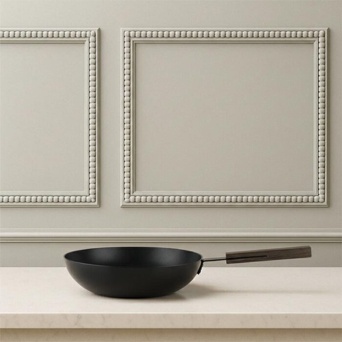 black,-pasta-pan-,-wok,-by-lara-caffi,-cm-32,-shining-black